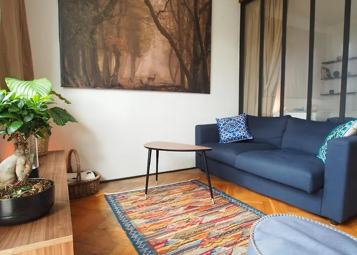 Grand-Tourist Apartment - Gold